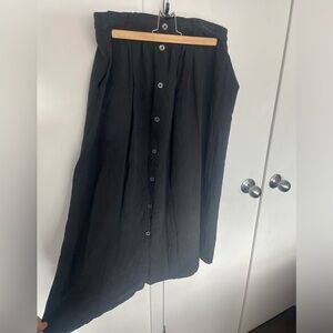 Vintage 100% silk button down skirt with pockets